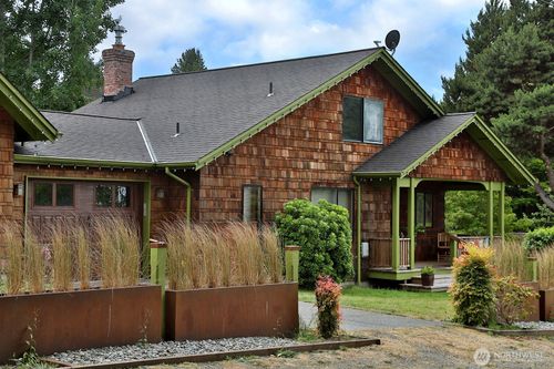 123 4th St, Langley, WA, 98260-8421 | Card Image