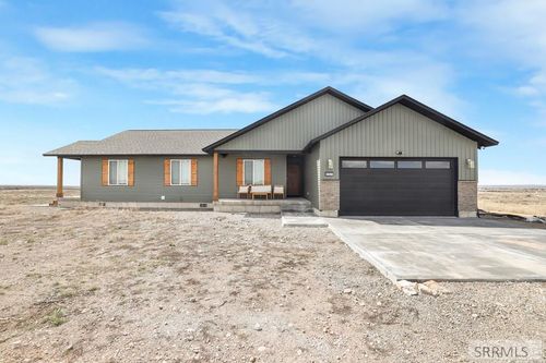 587 Springbrook Ln, Saint Anthony, ID, 83445-5422 | Card Image