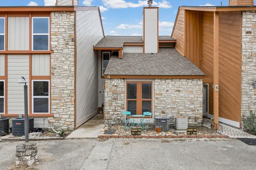 4 Cypress Fairway Vlg, Wimberley, TX, 78676-1974 | Card Image