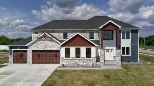 7382 Brookhaven Dr, Crown Point, IN, 46307 | Card Image