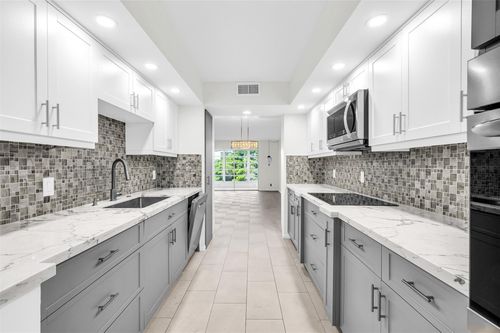 g4-1703 Andros Isle, Coconut Creek, FL, 33066-2847 | Card Image