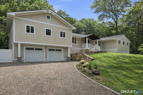 87 Pembroke Dr, Stamford, CT, 06903-4217 | Card Image