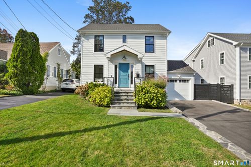 43 Crystal St, New Canaan, CT, 06840-6628 | Card Image