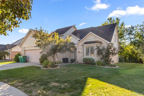 23851 Andrew Blvd, Flat Rock, MI, 48134-9316 | Card Image