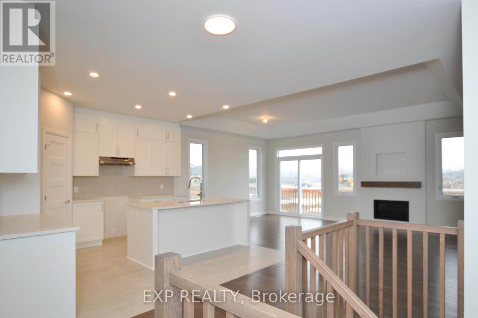 Residential in Clarence-Rockland 3