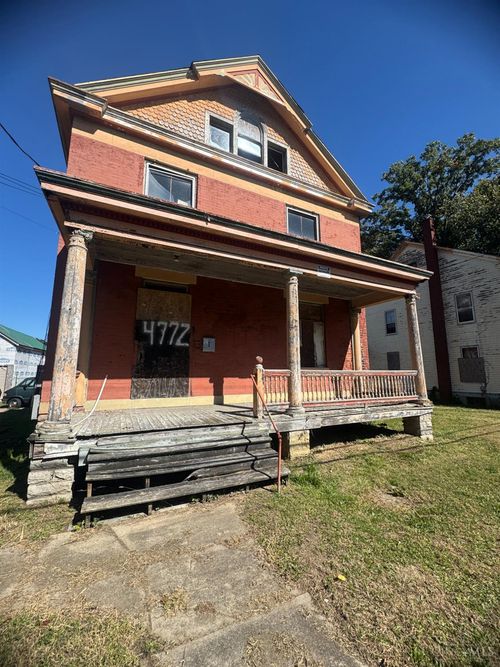 4772 Gray Rd, Cincinnati, OH, 45232-1511 | Card Image