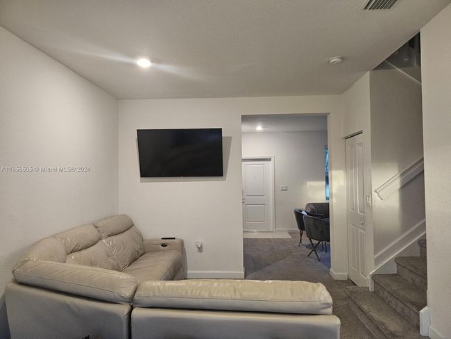 1465 - 1465 Se 26 Th Rd, Townhouse with 3 bedrooms, 3 bathrooms and null parking in Homestead FL | Image 4