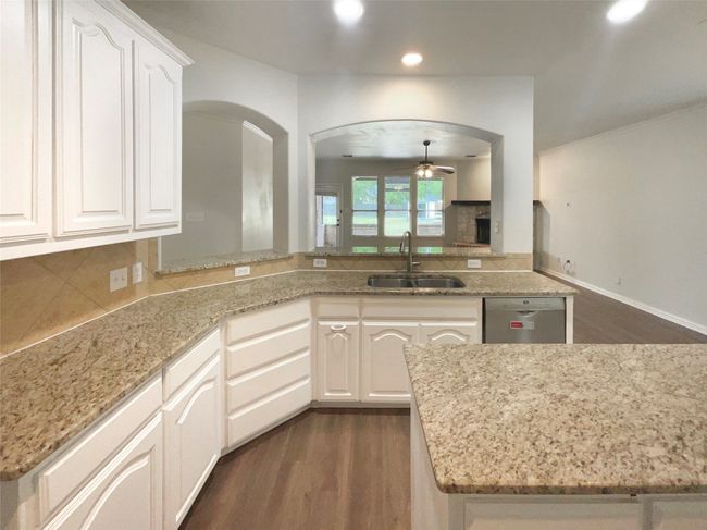 1005 Lake Hollow Dr, House other with 4 bedrooms, 4 bathrooms and null parking in Little Elm TX | Image 31