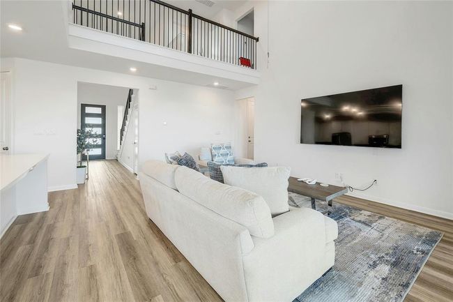 737 Leeward Pass, House other with 4 bedrooms, 4 bathrooms and 4 parking in Leander TX | Image 6