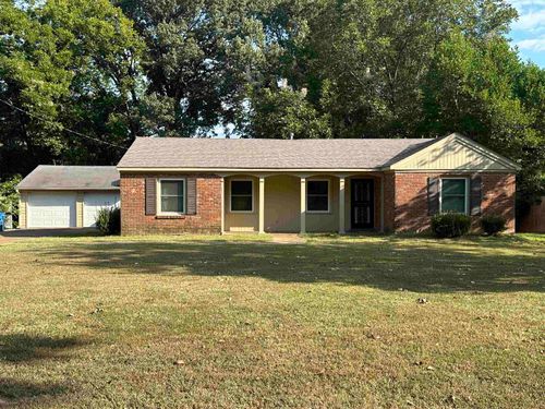 714 W Sherrod Ave, Covington, TN, 38019-3024 | Card Image
