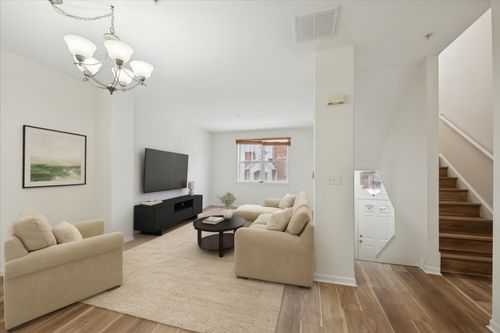 6163 Mayfair St, Morton Grove, IL, 60053-2236 | Card Image