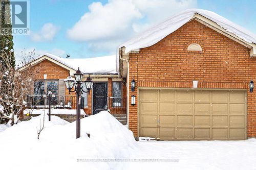 1974 Craig Rd, Innisfil, ON, L9S1W7 | Card Image