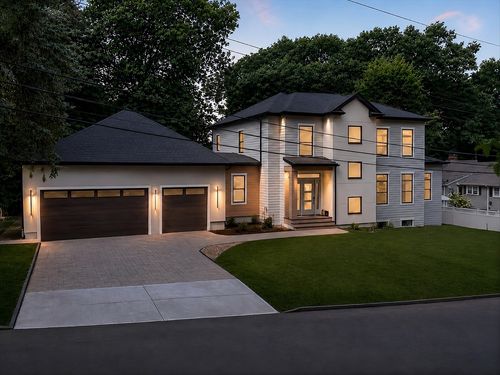 23 Lantern Ln, Arlington, MA, 02474-1819 | Card Image