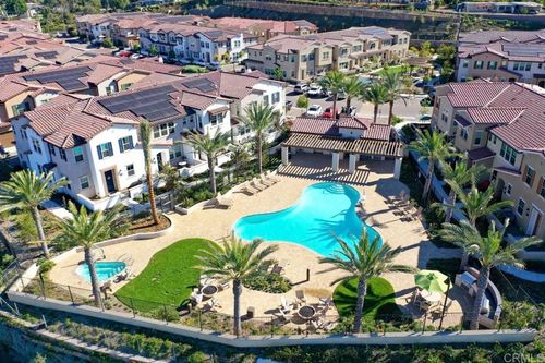 1089 Delpy View Pt, Vista, CA, 92081 | Card Image