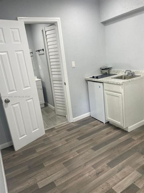 3-2981 Nw 173rd Ter, Miami Gardens, FL, 33056 | Card Image
