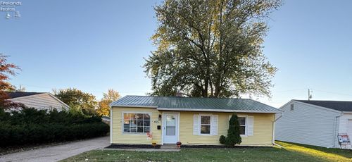 4913 Lisbon Cir, Sandusky, OH, 44870-5824 | Card Image