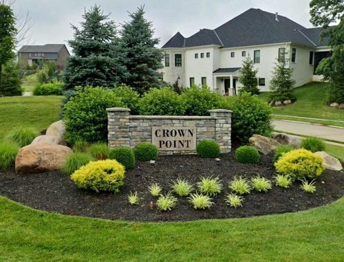 8 Crown Point Cir, Lakeside Park, KY, 41017-2226 | Card Image