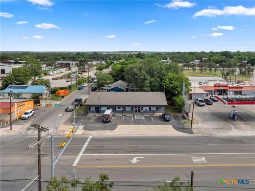 700 E Polk St, Burnet, TX, 78611-2627 | Card Image
