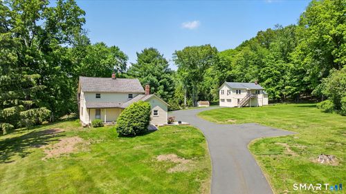 20 Huckleberry Hill Rd, Avon, CT, 06001-3103 | Card Image