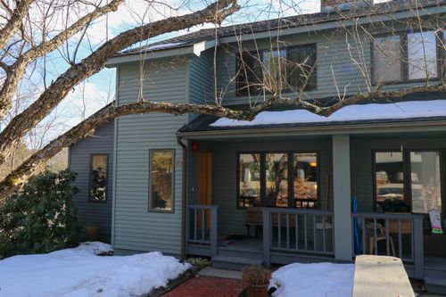 27 College Hill Rd, Hanover, NH, 03755 | Card Image