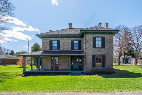 22 Lamport St, Norfolk, ON, N0E1W0 | Card Image