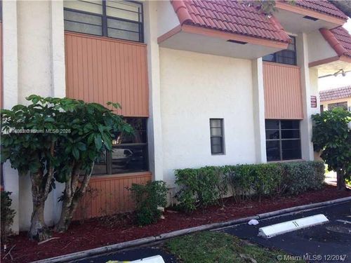 3253-3253 Nw 102nd Ter, Coral Springs, FL, 33065-6136 | Card Image