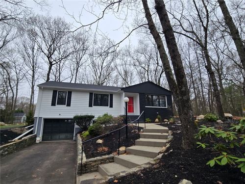 1 Angell Rd, Lincoln, RI, 02865-4708 | Card Image