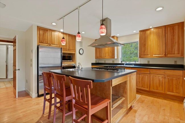 191 Maple Hill Lane, House other with 4 bedrooms, 2 bathrooms and null parking in Dorset VT | Image 13