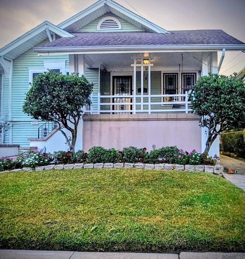 2524 Milan St, New Orleans, LA, 70115-6216 | Card Image