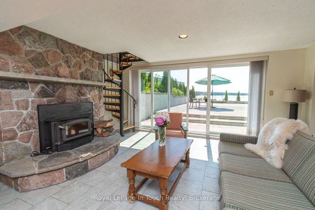 1420 Tiny Beaches Rd N, House other with 6 bedrooms, 4 bathrooms and 5 parking in Tiny ON | Image 22