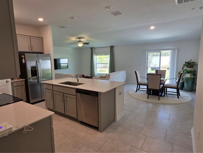 1216 Peach Creek Dr, House other with 3 bedrooms, 2 bathrooms and null parking in OSTEEN FL | Image 5