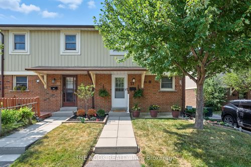 23-450 Bristol Cres, Oshawa, ON, L1J6M3 | Card Image