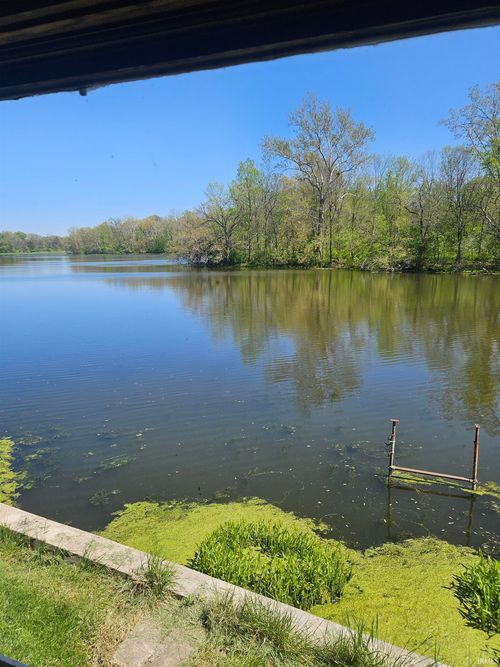 2969 S State Road 5 57, Pierceton, IN, 46562-9503 | Card Image
