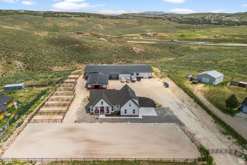 7664 Whileaway Rd E, Park City, UT, 84098-5713 | Card Image