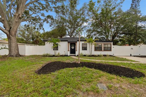 4730 W Bay Vista Ave, TAMPA, FL, 33611-1128 | Card Image