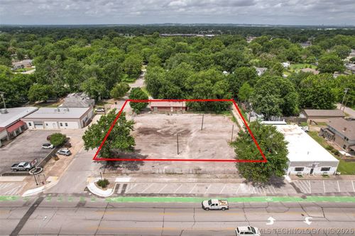 824 S Main St, Broken Arrow, OK, 74012-5529 | Card Image