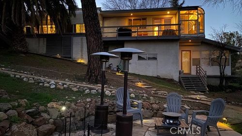 1820 Lookout Dr, Agoura Hills, CA, 91301-2927 | Card Image