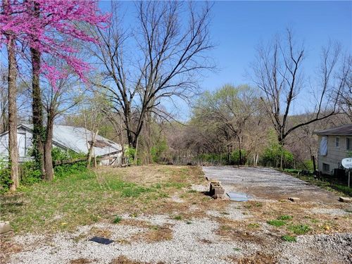 1306 Lexington Ave, Independence, MO, 64054-1429 | Card Image