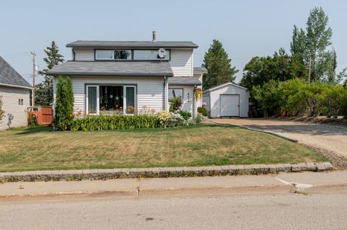 4619 51 Ave, Valleyview, AB, T0H3N0 | Card Image