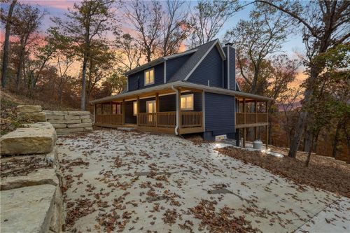 7930 Eagle Bay Dr, Gravois Mills, MO, 65037-4205 | Card Image