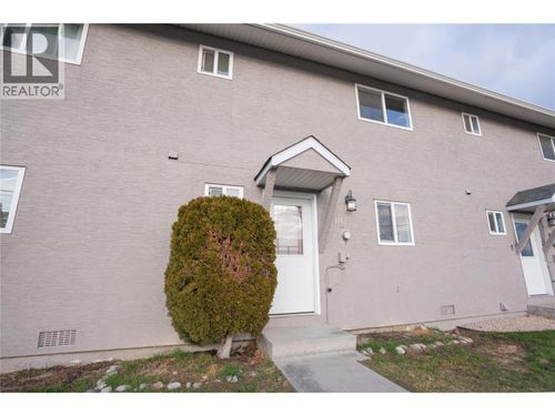 111-970 Oakville St, Penticton, BC, V2A8J6 | Card Image