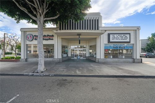 218 W Commonwealth, Fullerton, CA, 92832 | Card Image