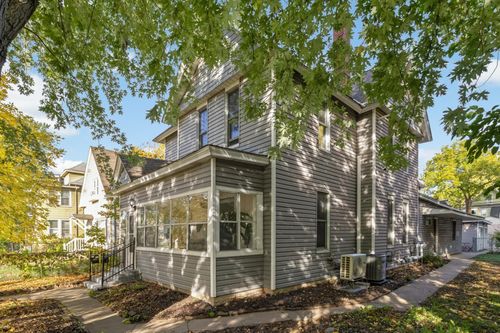 1513 Washington St Ne, Minneapolis, MN, 55413-1333 | Card Image