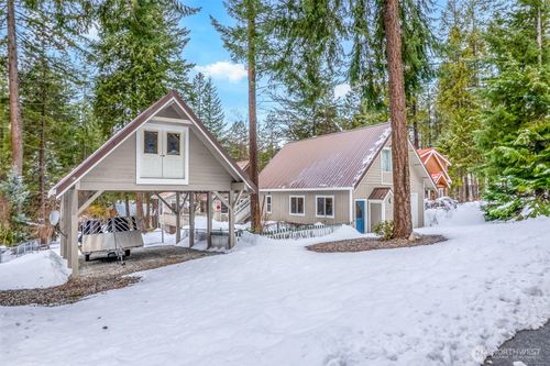 21840 Pinto Ln, Leavenworth, WA, 98826-9759 | Card Image