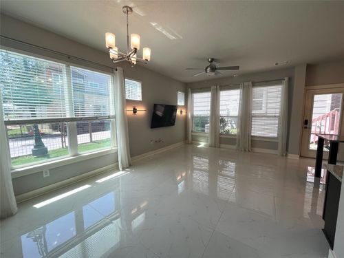 2013 Tramson Dr, Austin, TX, 78741-7087 | Card Image