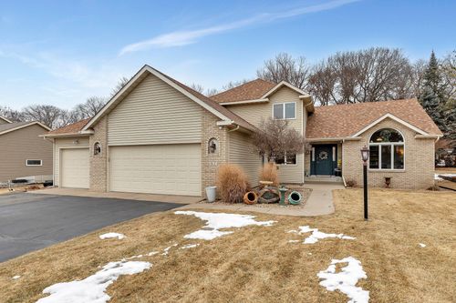 817 9th Street N, Sartell, MN, 56377 | Card Image