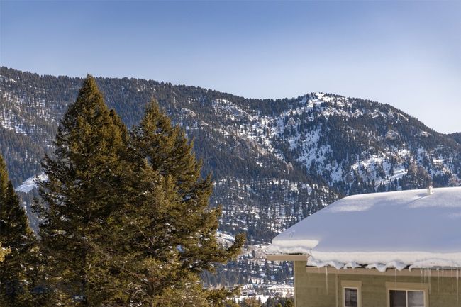 15 Spotted Fawn Ct, Condo with 3 bedrooms, 2 bathrooms and null parking in Big Sky MT | Image 32