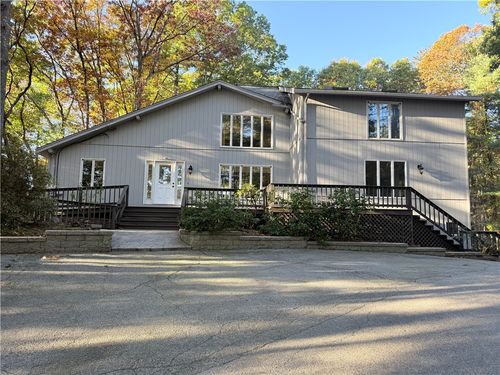 859 Black Plain Rd, North Smithfield, RI, 02896-9569 | Card Image