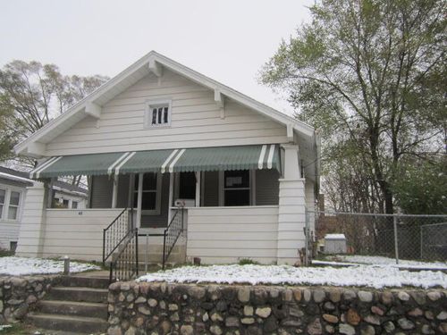 42 Grand Ave, Battle Creek, MI, 49037-2257 | Card Image