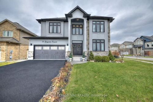 31 Bergenstein Cres, Niagara Falls, ON, L0S1E6 | Card Image